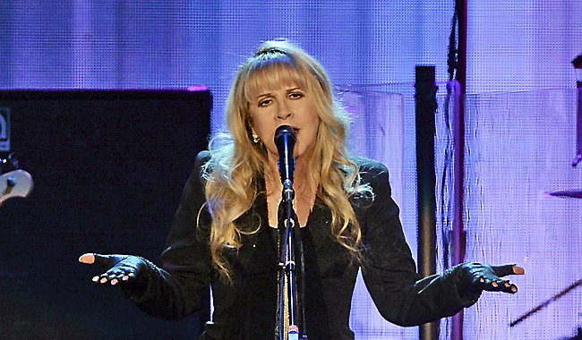 Stevie Nicks performs with Fleetwood Mac performs at Target Center. (Pioneer Press: John Autey) Stevie Nicks performs with Fleetwood Mac performs at Target Center. (Pioneer Press: John Autey)
