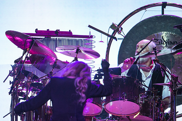Fleetwood Mac rocks the Pepsi Center in Denver. (Photo: Daniel Petty)