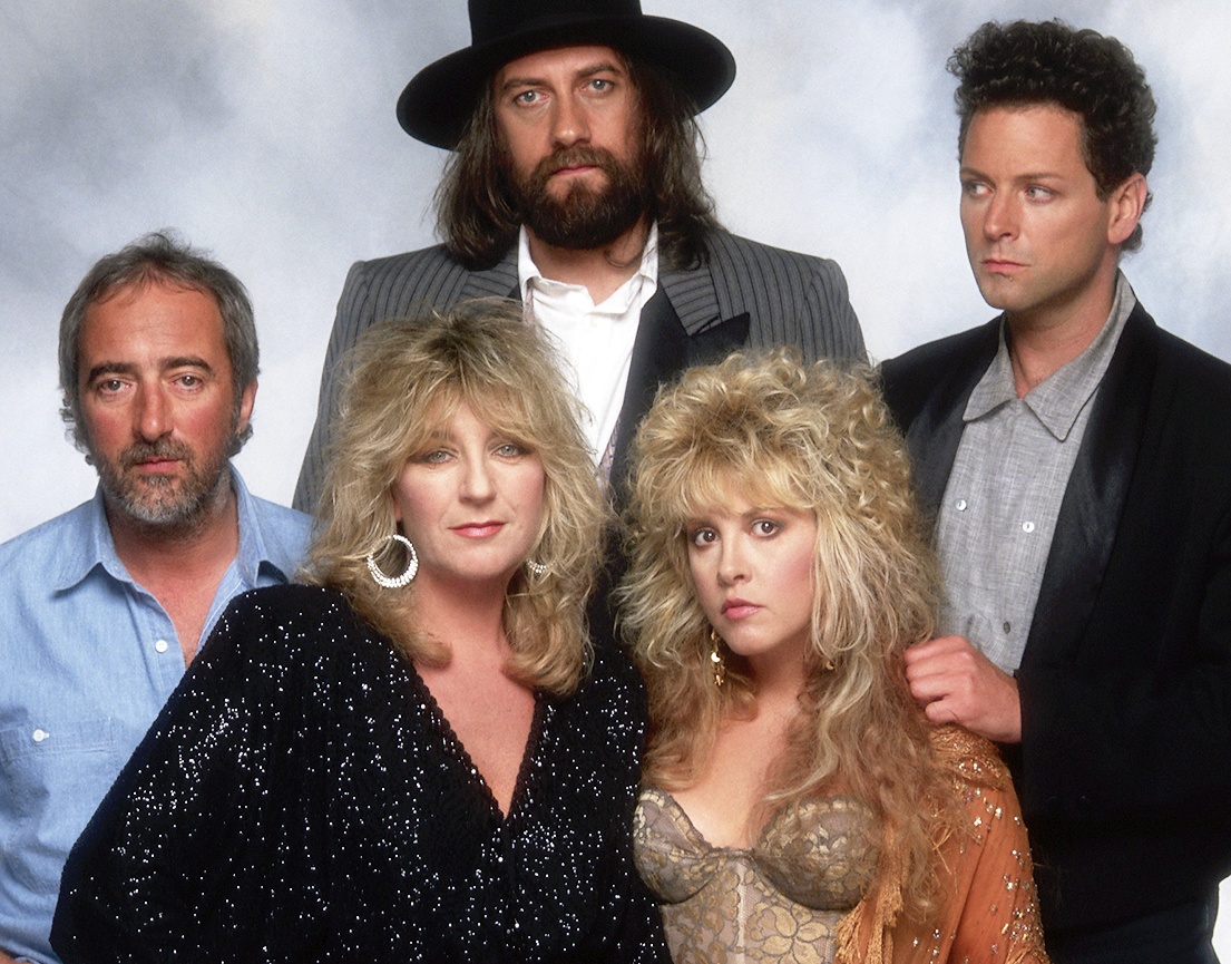 REVIEW: Fleetwood Mac Tango in the Night (Deluxe Edition) - STEVIE